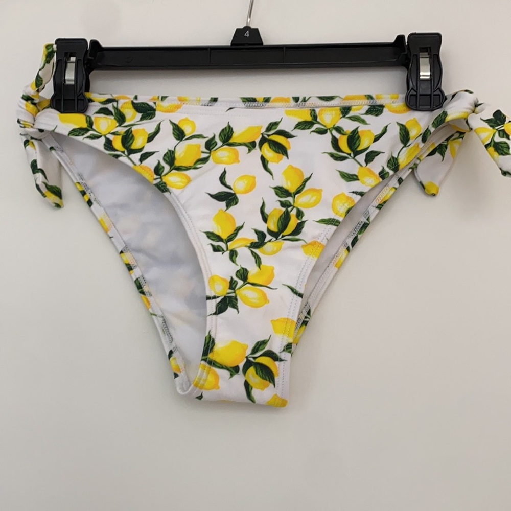 Lemon bikini size 12